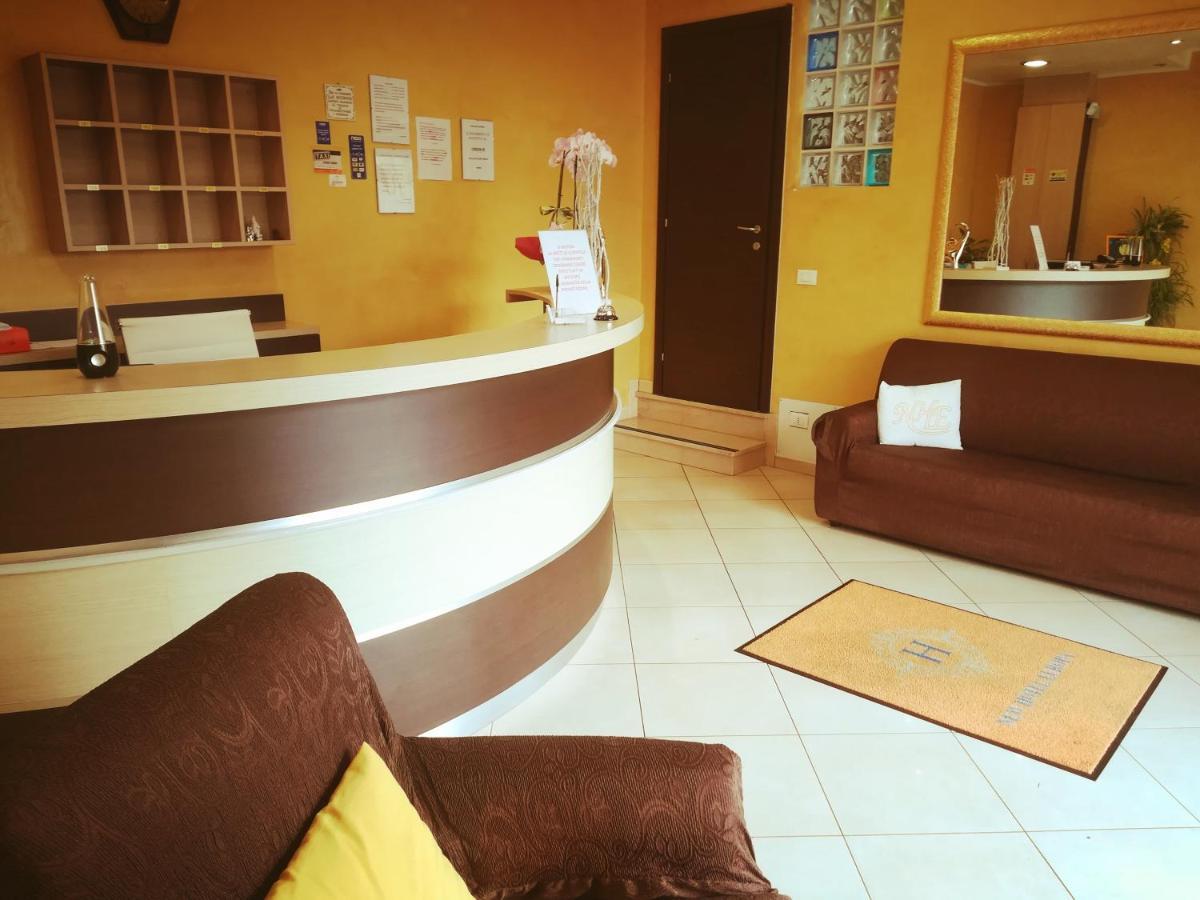 New Hotel Europa Crevalcore ภายนอก รูปภาพ